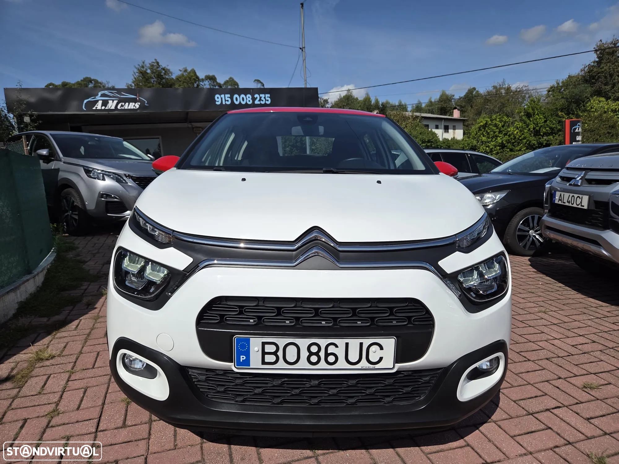 Citroën C3 1.2 PureTech Shine - 2