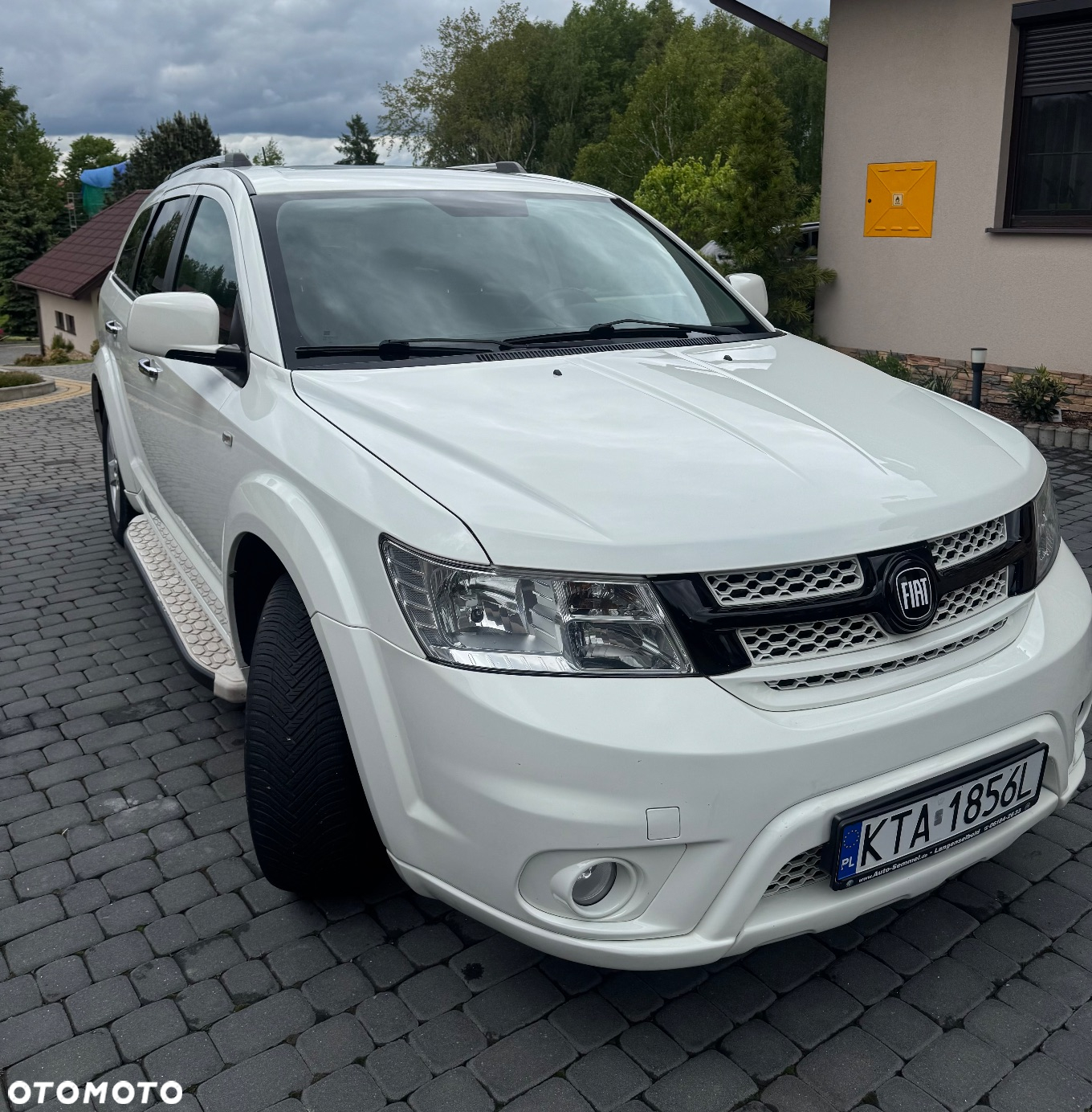 Fiat Freemont 2.0 Multijet 16V DPF Automatik Allrad Lounge - 4