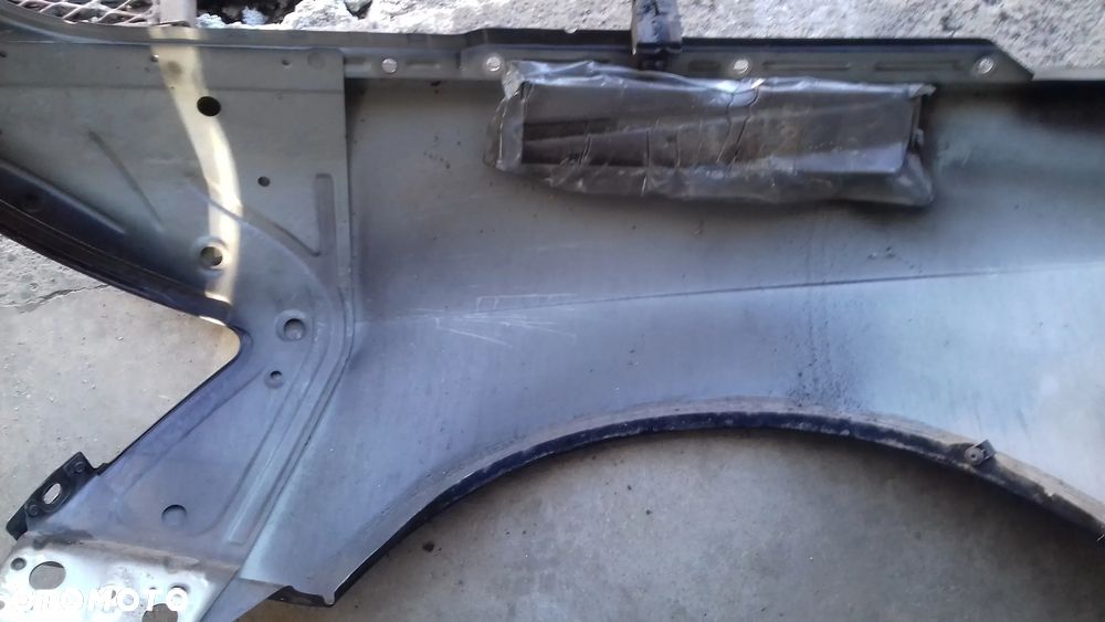 błotnik lewy prawy przód A6 C6 LY9B - 19