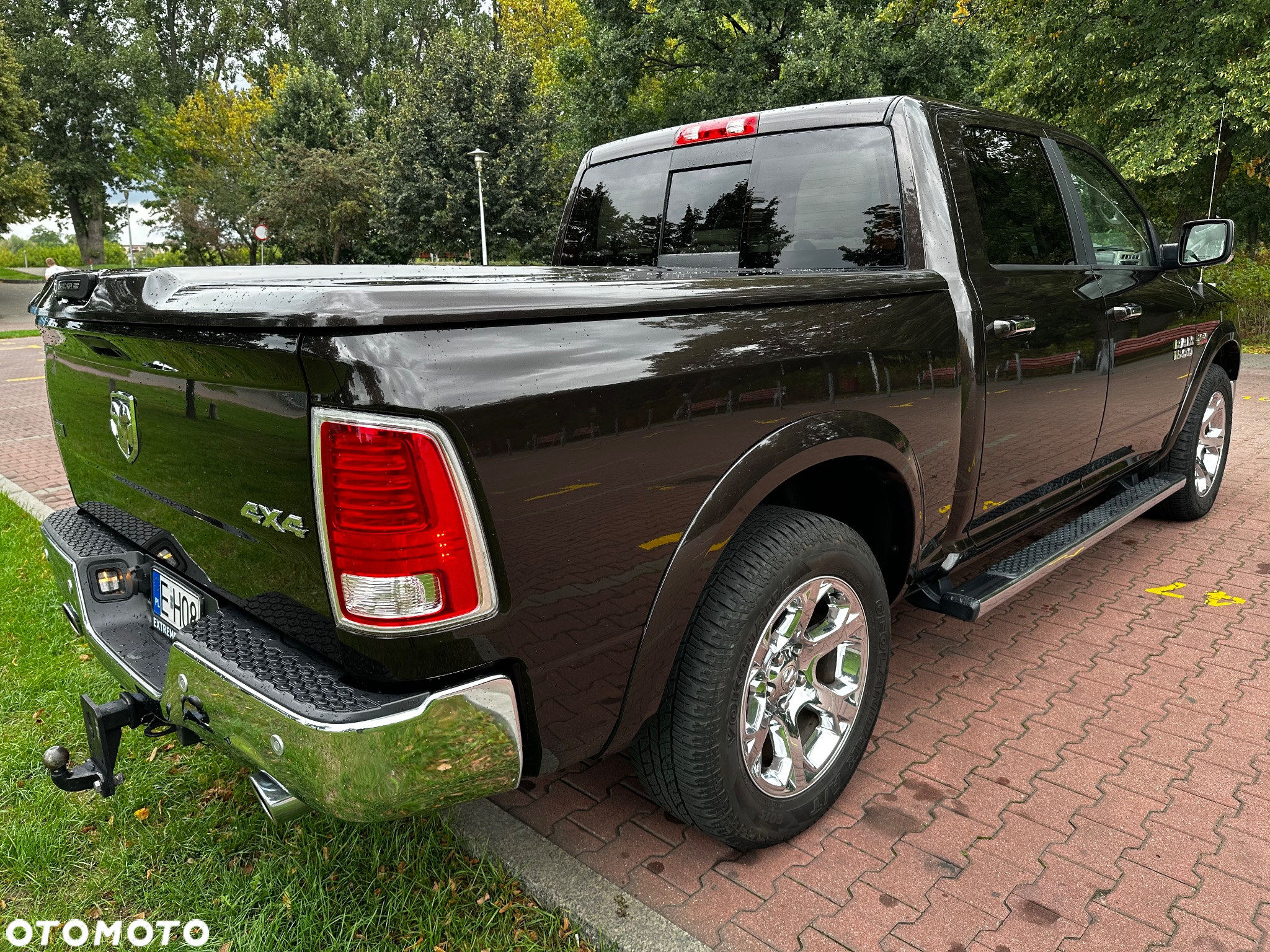 Dodge RAM 1500 5.7 4x4 - 6