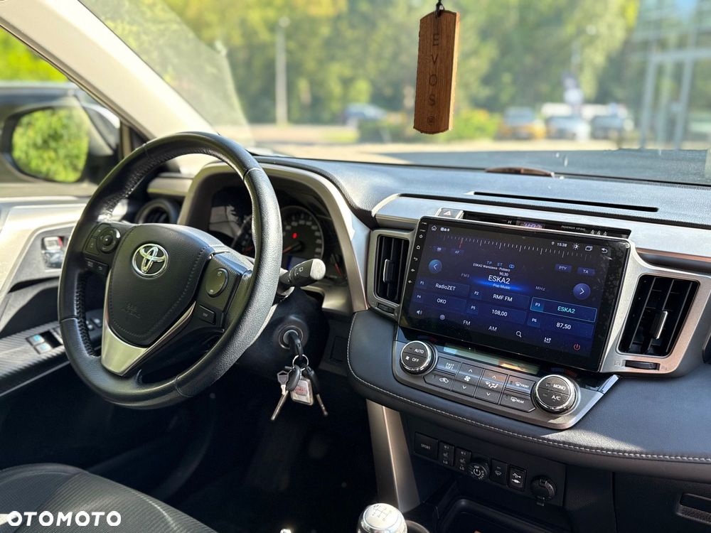 Toyota RAV4 - 14