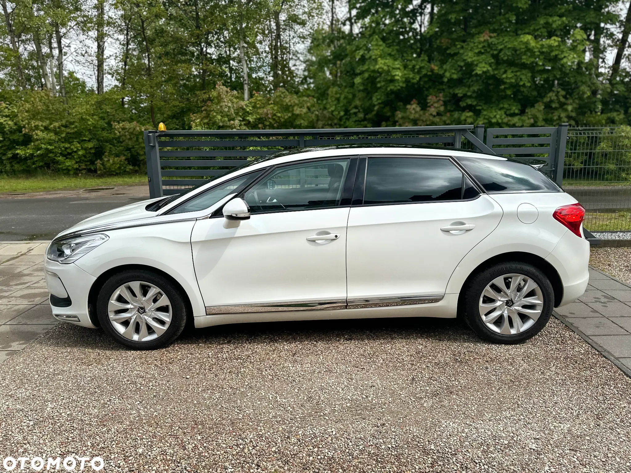 Citroën DS5 2.0 BlueHDi SoChic - 2