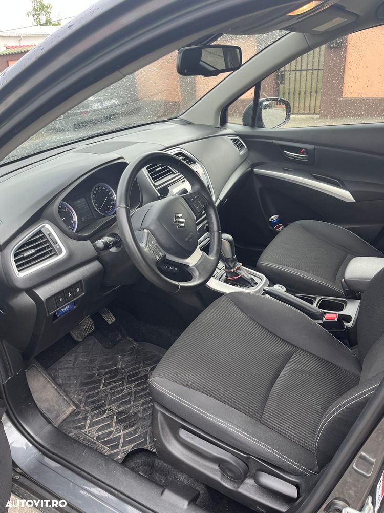 Suzuki S-Cross - 5