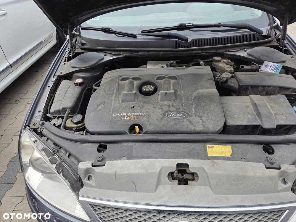 Ford Mondeo - 7