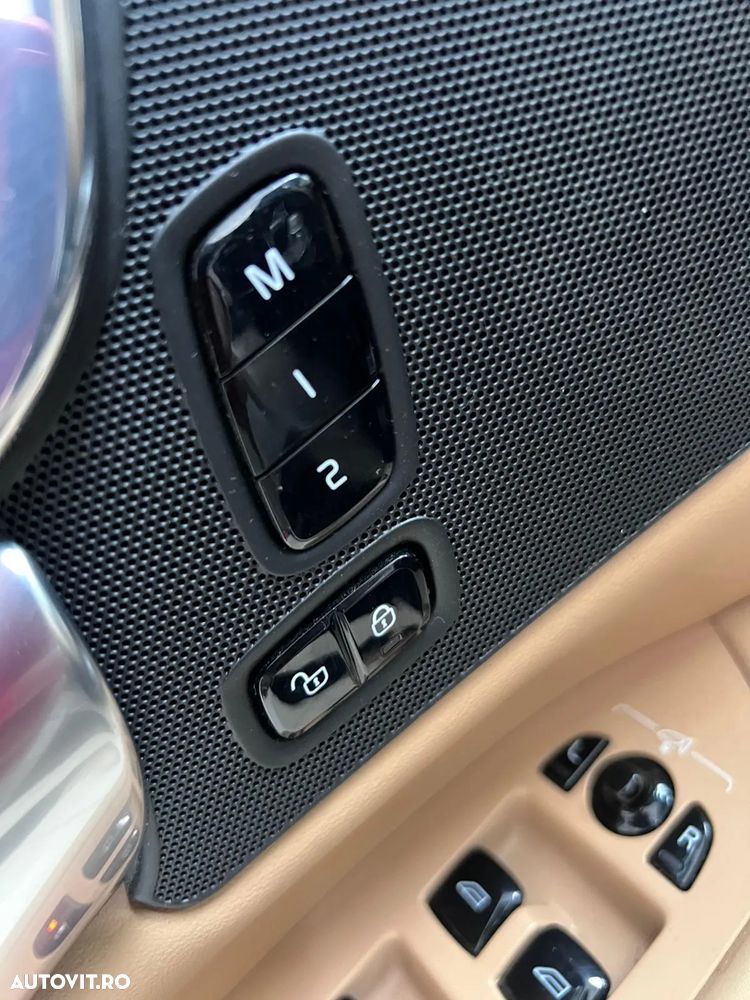 Volvo V90 D4 Inscription - 11