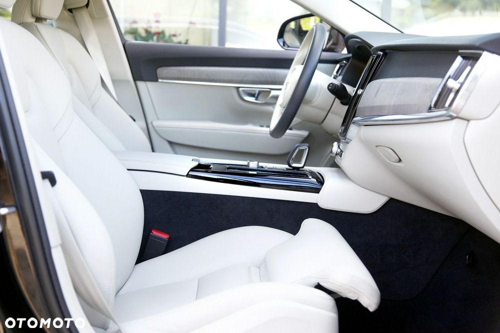 Volvo V90 T8 Recharge AWD Plus Dark - 14