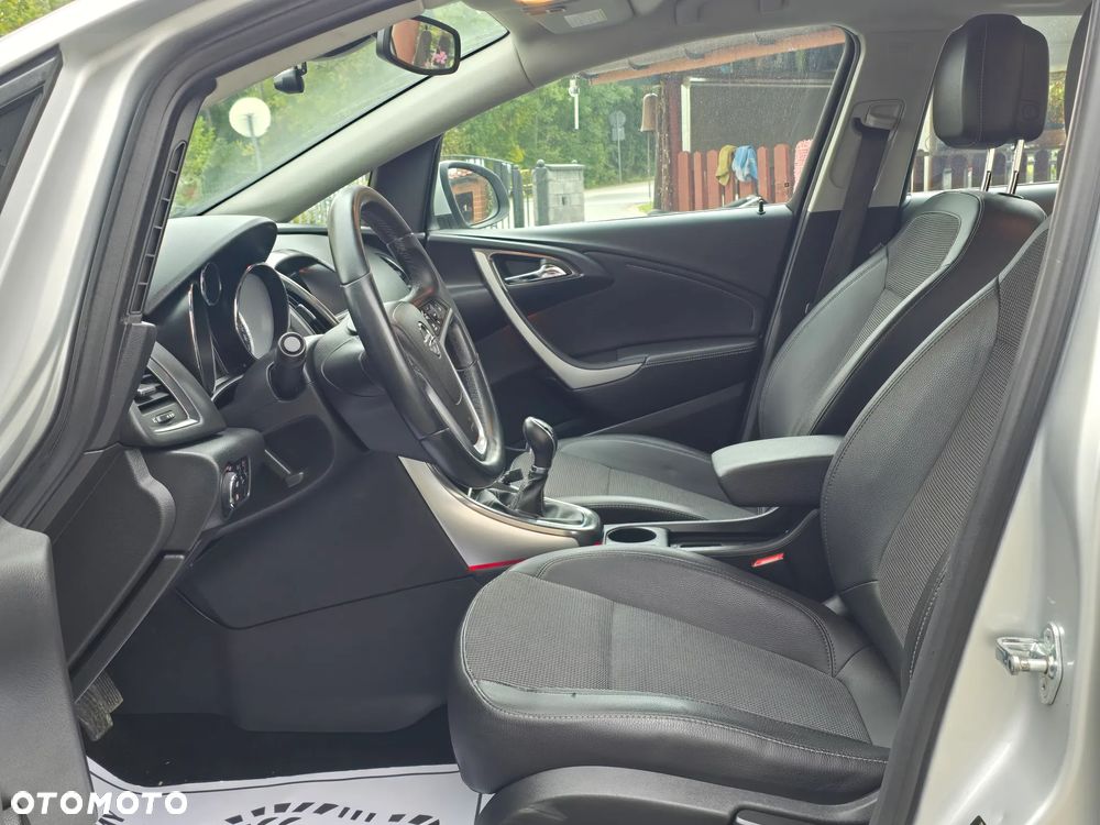 Opel Astra 1.4 Turbo Cosmo - 21