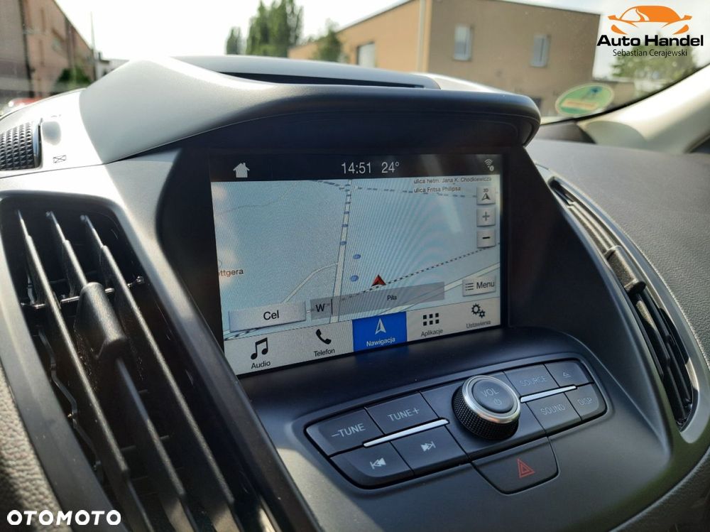 Ford Kuga 1.5 EcoBoost 2x4 Titanium - 26