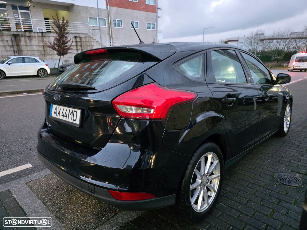Ford Focus 1.5 EcoBlue S&S Aut. ACTIVE STYLE - 6
