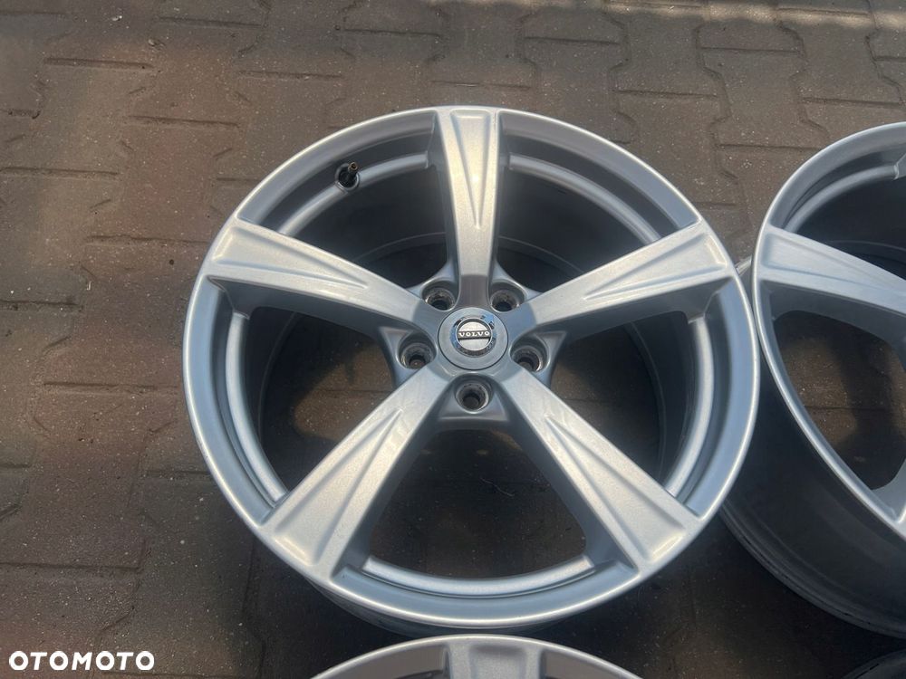 KOMPLET FELG FELGI ALU VOLVO V60 V90 S60 S90 XC40 18 ET42,5 ORYGINALNE - 9