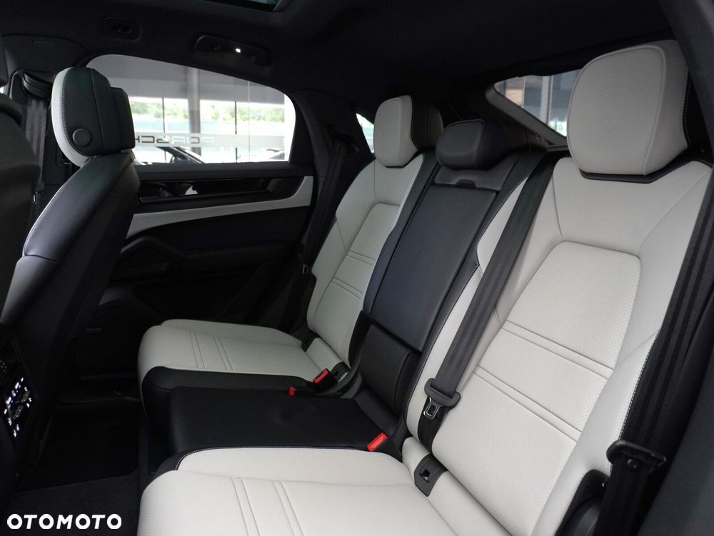 Porsche Cayenne Black Edition - 34