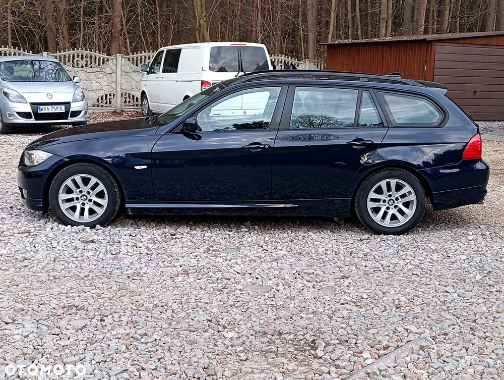 BMW Seria 3 318i Edition Sport - 1