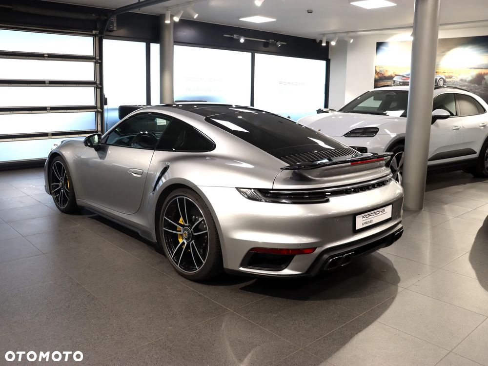 Porsche 911 Carrera Turbo S - 3