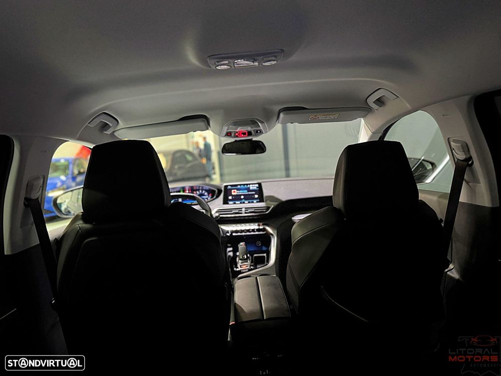 Peugeot 5008 1.2 PureTech Allure Pack EAT8 - 37