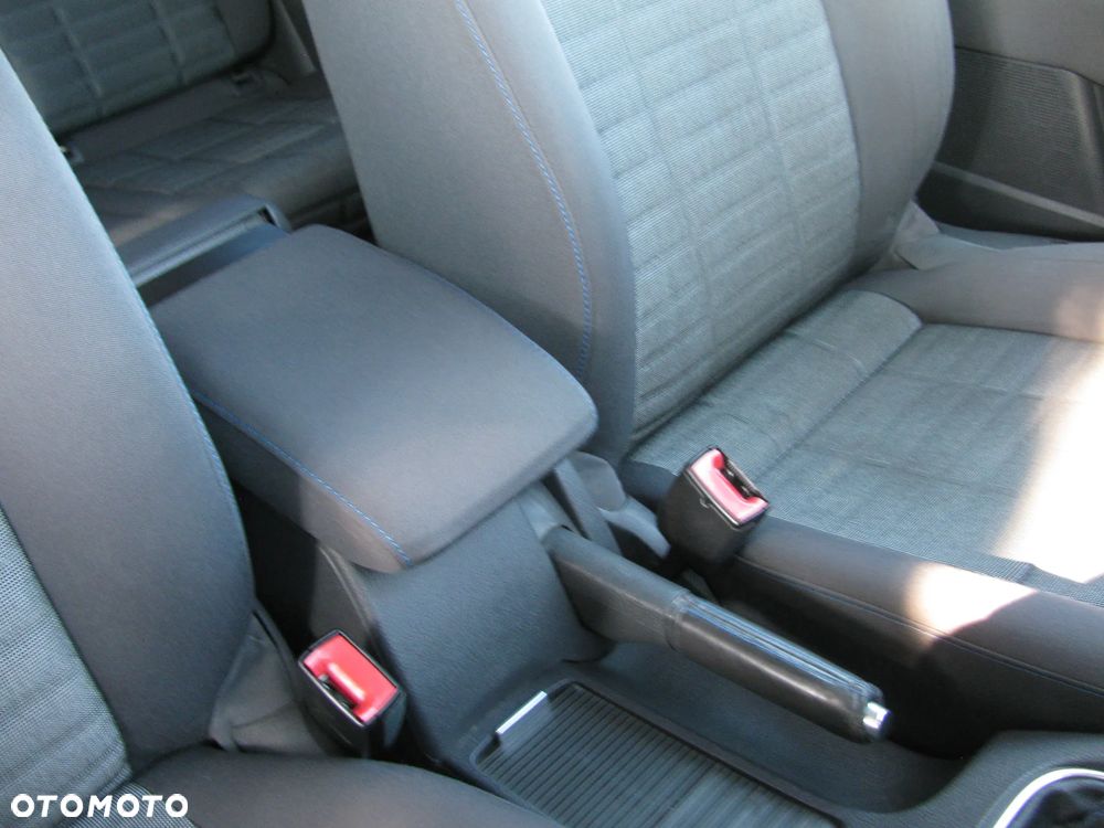 Volkswagen Golf 1.4 Tour Edition - 23