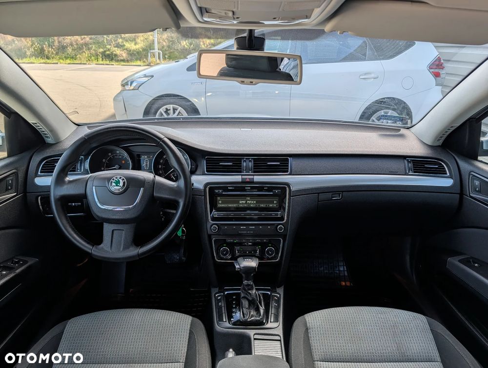 Skoda Superb 1.8 TSI DSG Ambition - 5