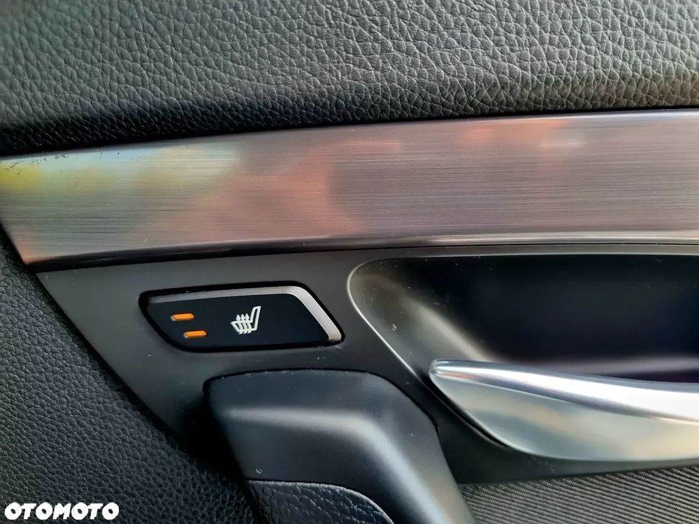 Hyundai i40 1.7 CRDi Premium DCT - 25