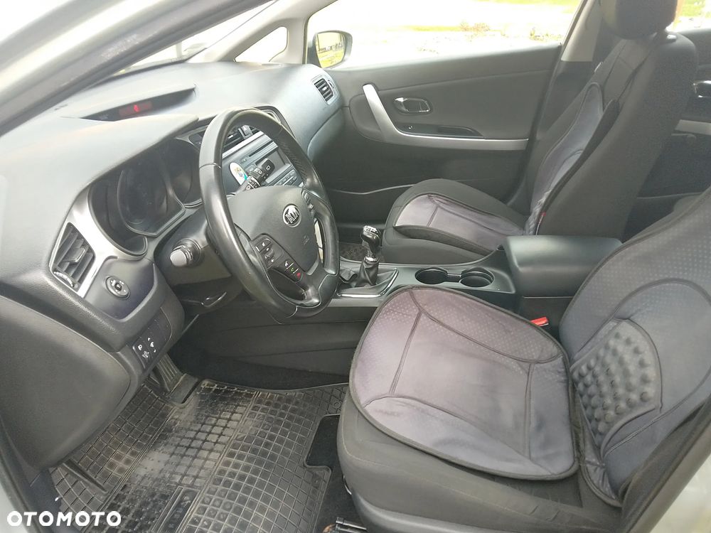 Kia Ceed 1.4 CRDi M - 11