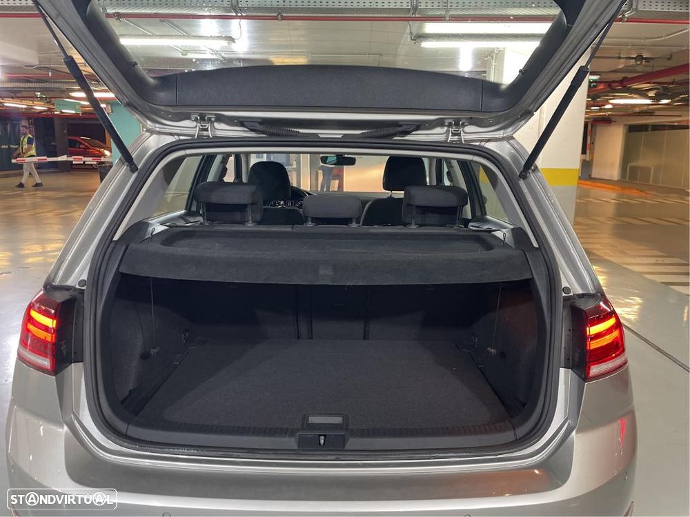VW Golf 1.6 TDI Stream - 9