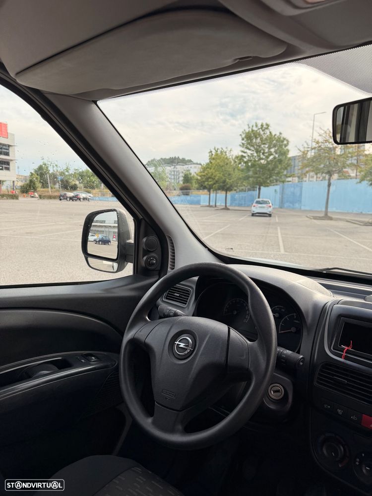 Opel Combo - 16