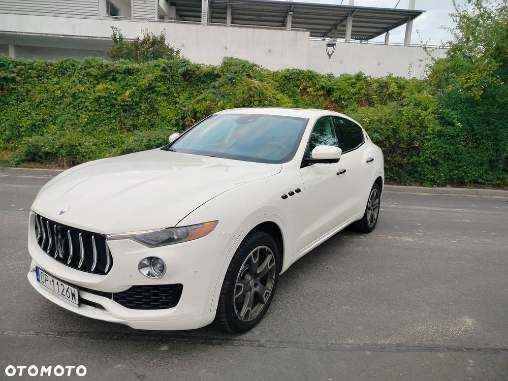 Maserati Levante - 1