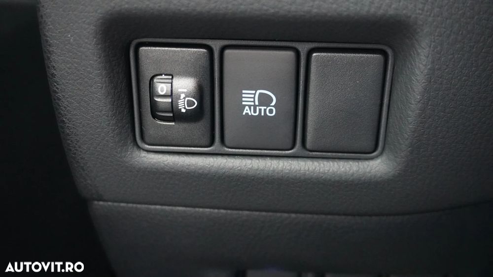 Toyota C-HR Hybrid Business-Edition - 19