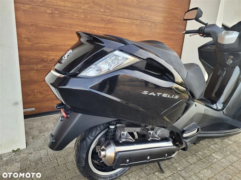 Peugeot Satelis - 13