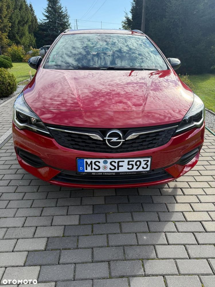 Opel Astra 2021 photo 2