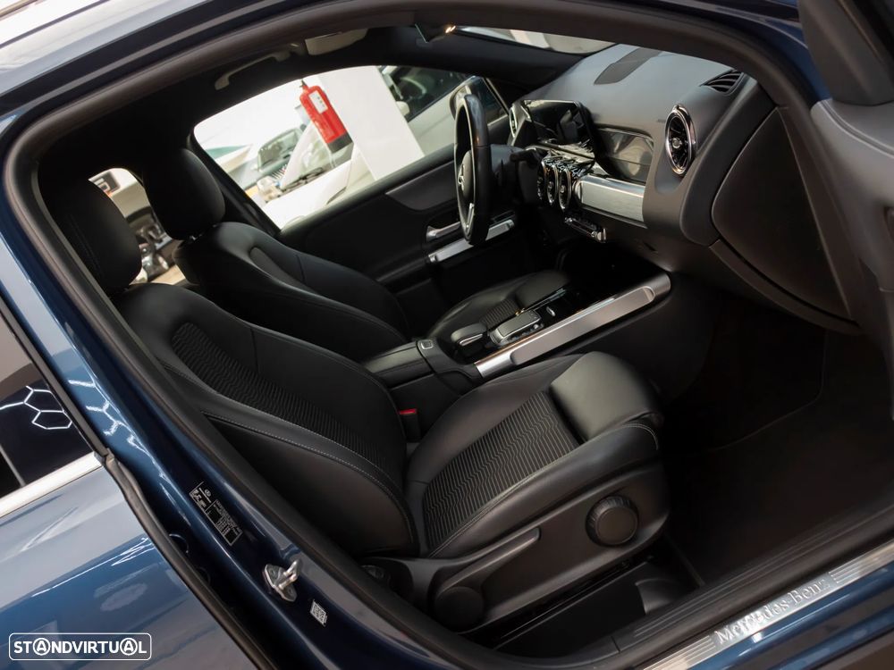 Mercedes-Benz GLB 180 d Progressive - 14