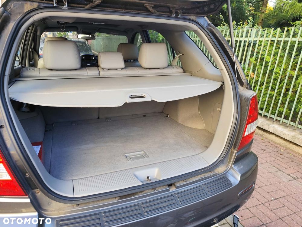 Kia Sorento 3.5 V6 - 12