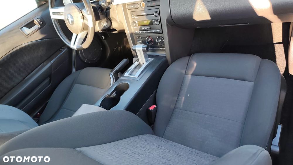 Ford Mustang 4.0 V6 - 19