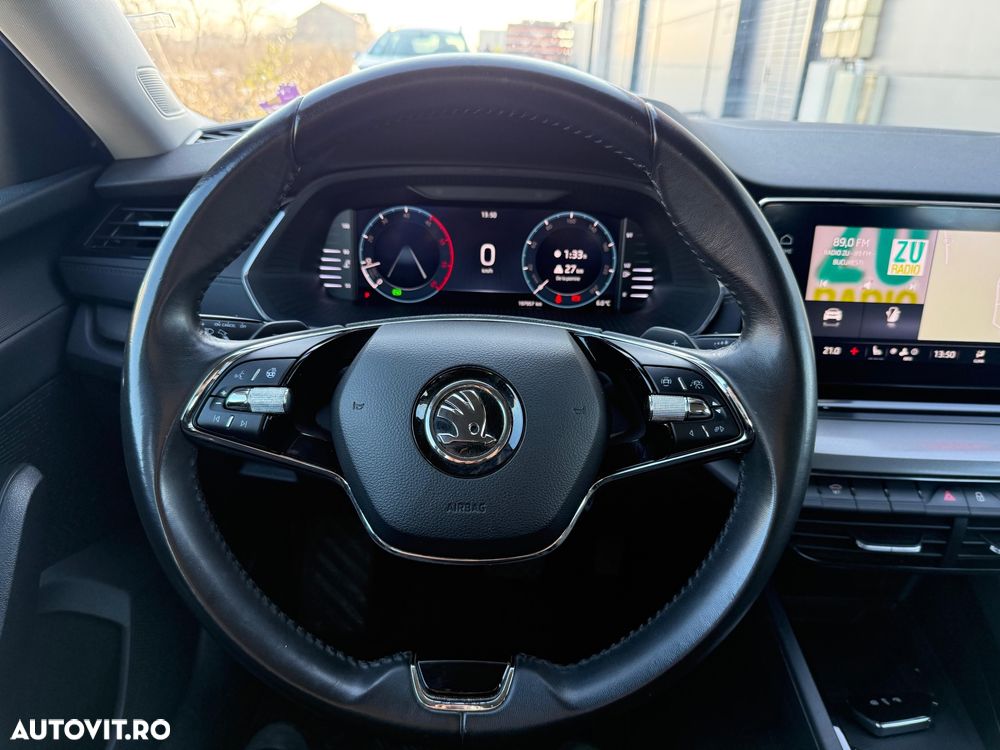 Skoda Octavia Combi 2.0 TDI DSG Edition - 16