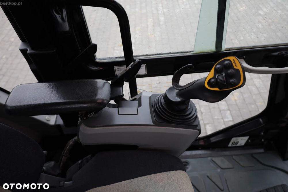 Caterpillar 320FL CAT - 23