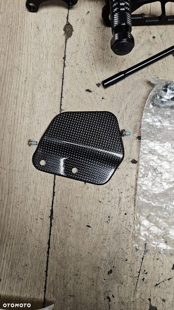 Regulowany zestaw podnóżków AS31GT Gilles Tooling Kawasaki Ninja ZX-10R - 4