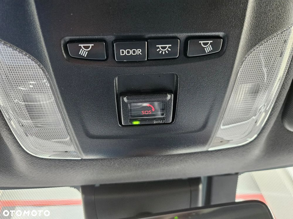 Toyota Corolla - 32