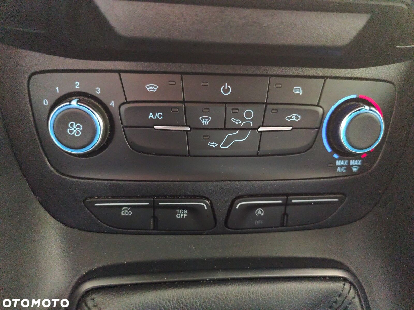 Ford transit-connect - 16