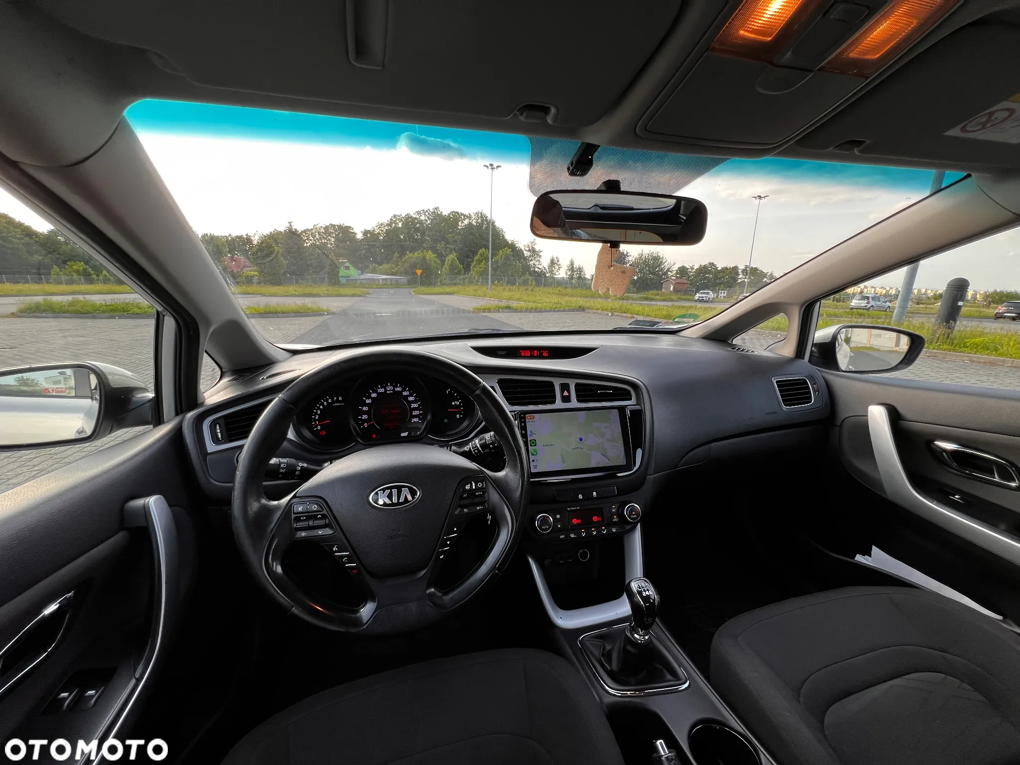 Kia Ceed Cee'd 1.6 GDI Business Line - 8