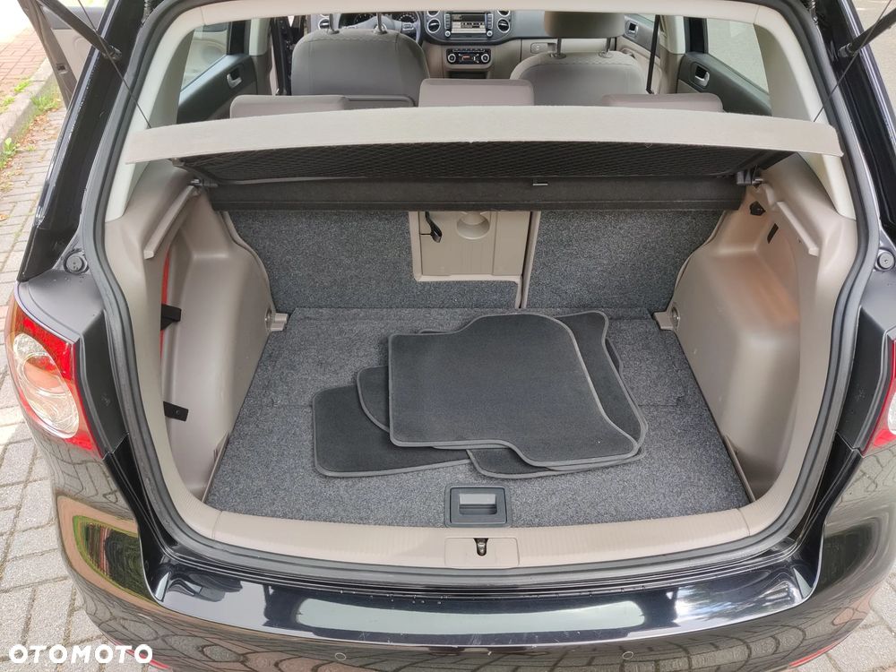 Volkswagen Golf Plus 1.4 TSI DSG Comfortline - 26
