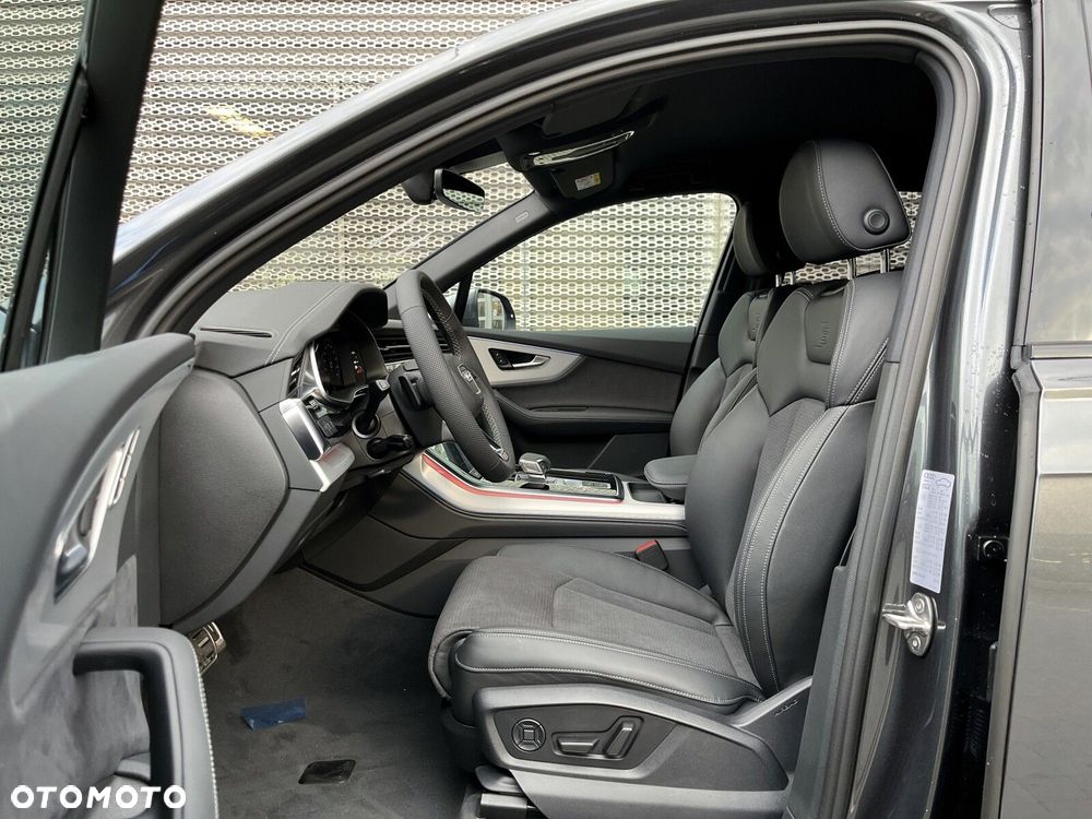 Audi Q7 - 16