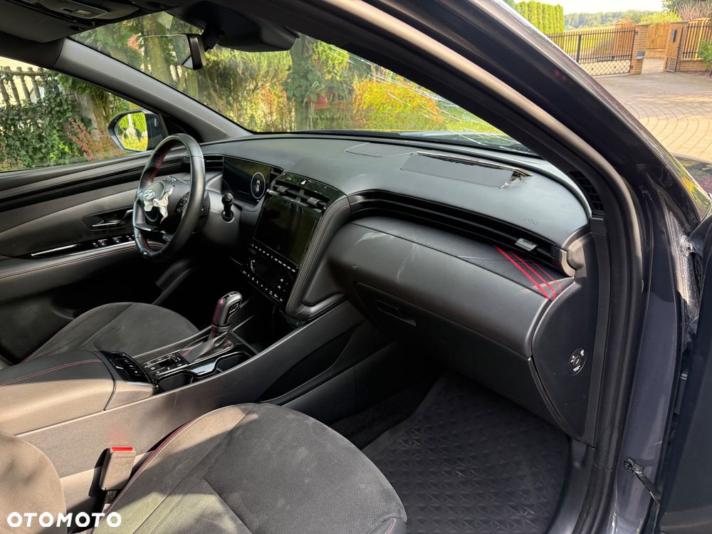 Hyundai Tucson 1.6 T-GDi N-Line 4WD DCT - 29
