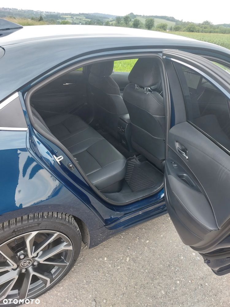 Toyota Corolla 1.8 Hybrid Executive - 9