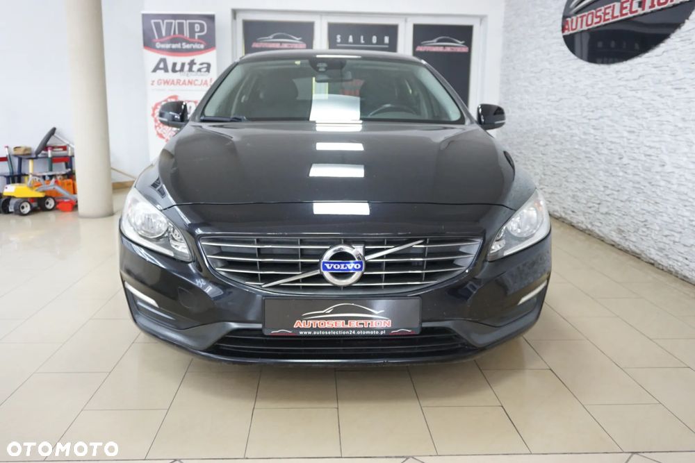 Volvo V60 DRIVe Kinetic - 2