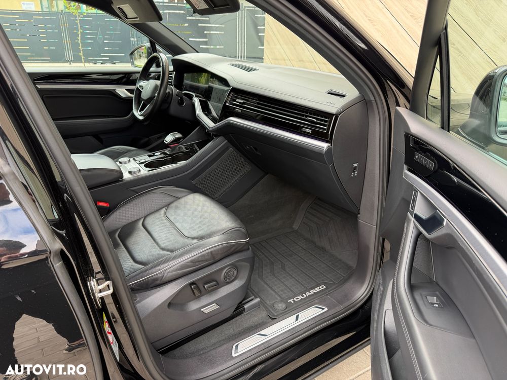 Volkswagen Touareg 3.0 V6 TDI SCR 4Motion Automatik R-Line - 11