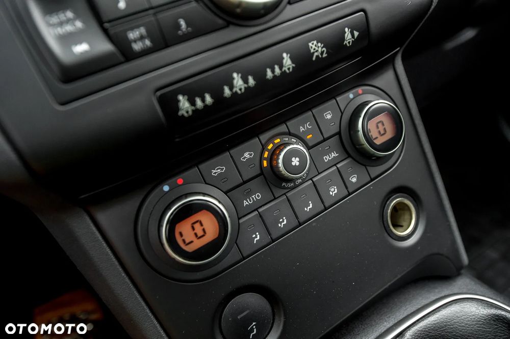 Nissan Qashqai+2 2.0 4x4 Tekna - 29