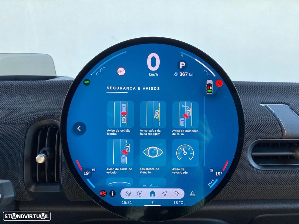 MINI 5 Portas Cooper Classic Auto - 12