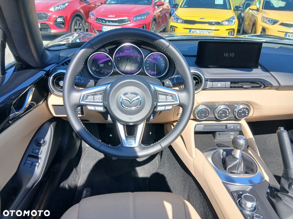 Mazda MX-5 1.5 Skyactiv-G Kazari - 11
