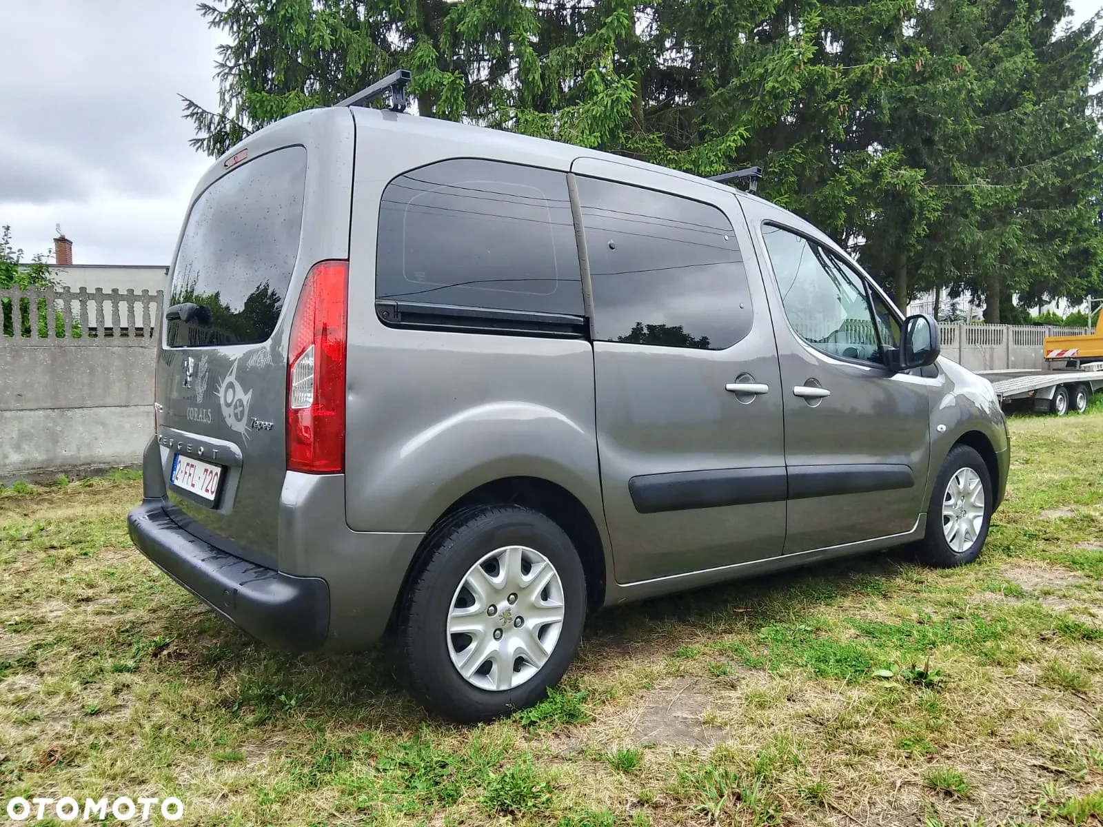 Peugeot Partner Tepee 90 Family - 8