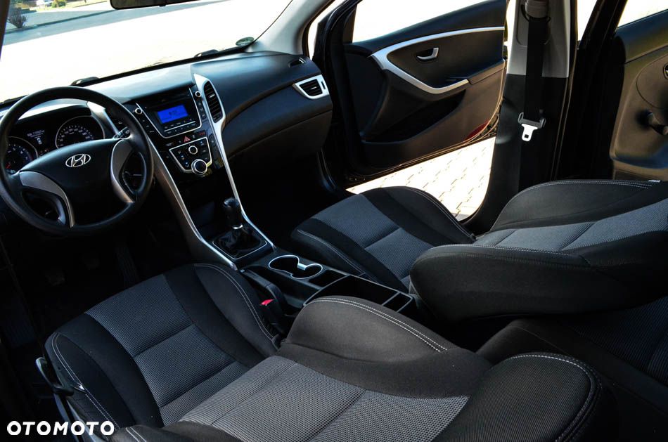 Hyundai i30 1.4 Comfort - 28