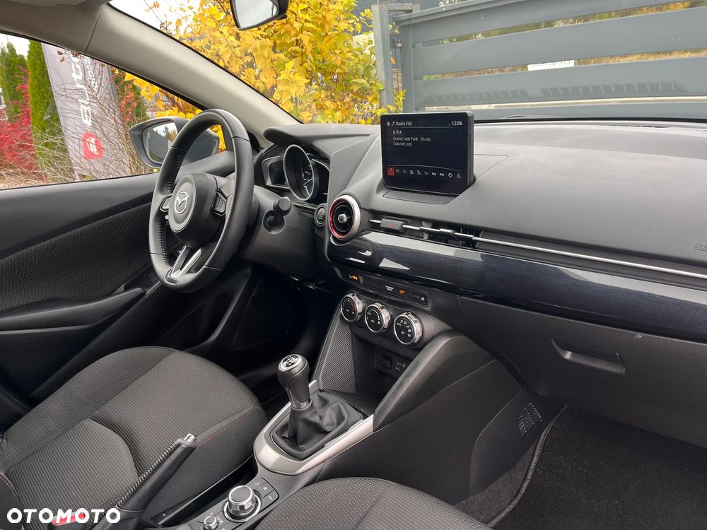 Mazda 2 SKYACTIV-G 90 White Edition - 18