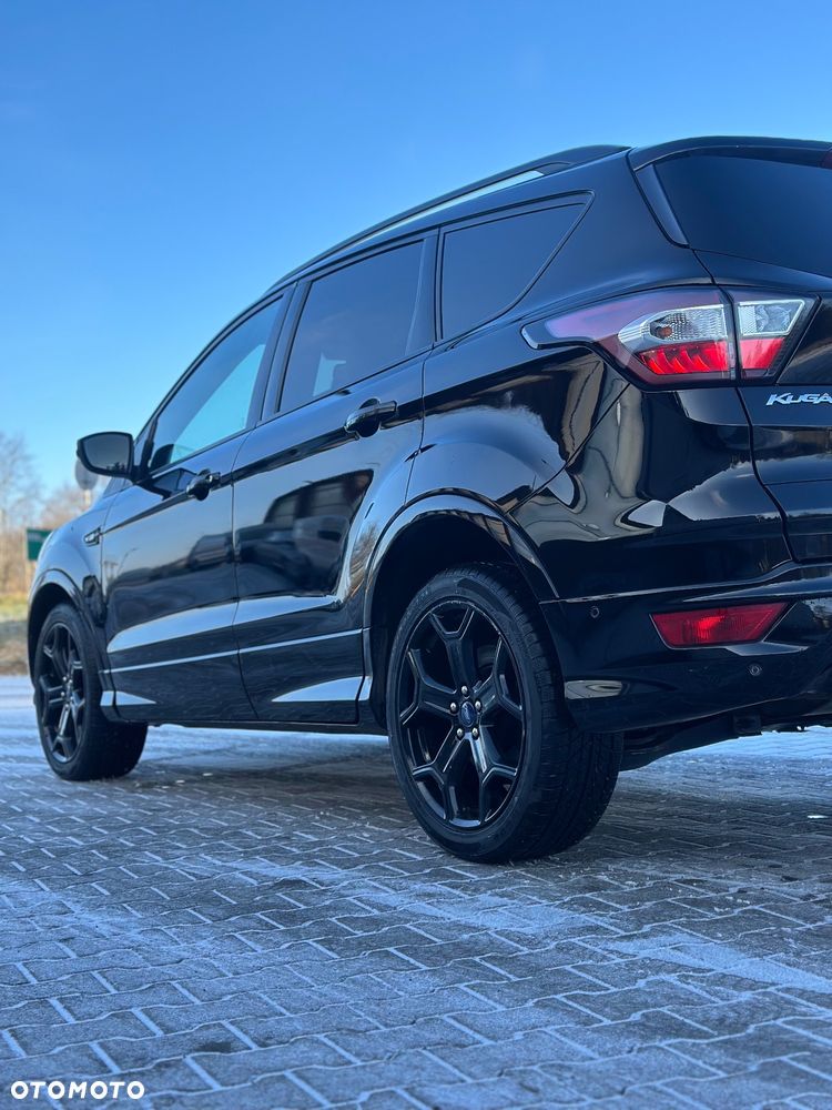 Ford Kuga 2.0 TDCi 4x4 ST-Line - 11